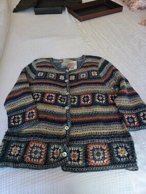Peruvian crochet knit sweater with tee never worn size med